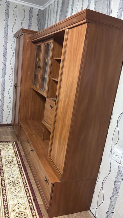 Шкаф гостевой хорошее состояние