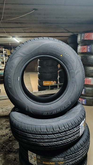 225/70R16 FARROAD