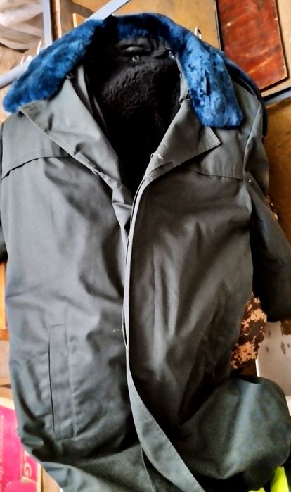 Форма военная (камуфля, зимний), в отличном состоянии