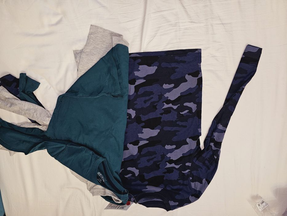 Nou Set trei bluze baieti Marks and Spencer