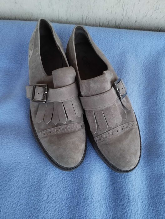 Обувки Gabor , Tamaris, Clarks и Lacocki номер 39.