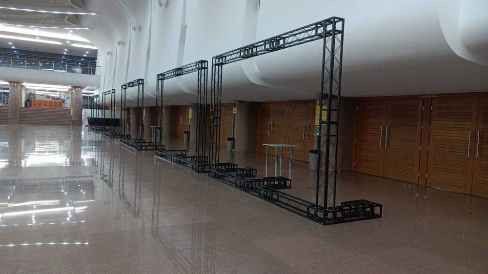 аренда, прокат каркасов, фермовые конструкции, арки, подиум