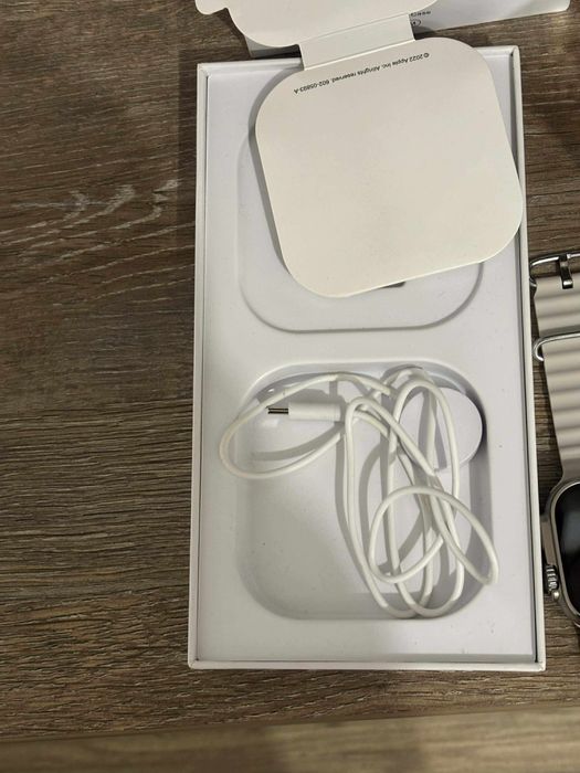 Vand Apple watch ultra 2 - 49MM