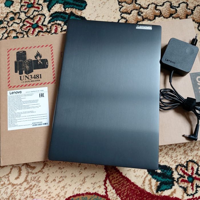 Ноутбук Lenova