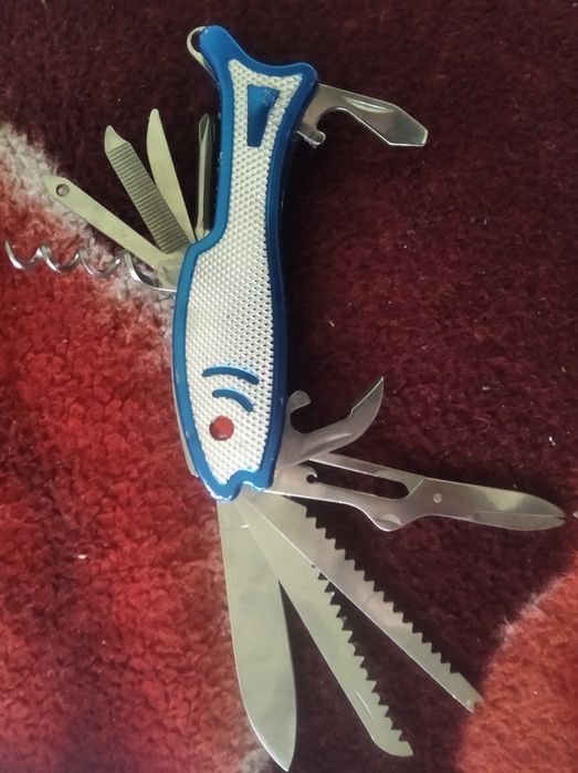 Мултитул виде рыбы