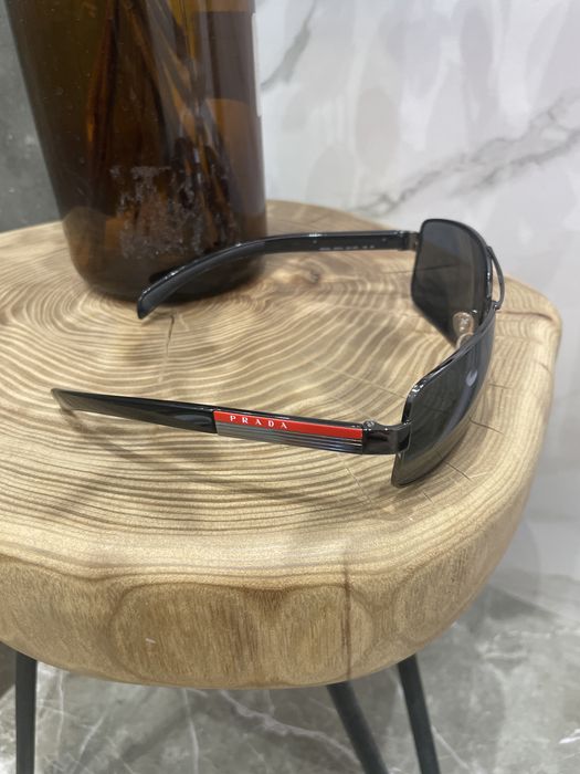 Солнце защитные очки PRADA