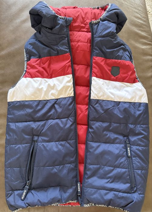 Двулицев елек с качулка за момче- височина:152 см, размер:12години