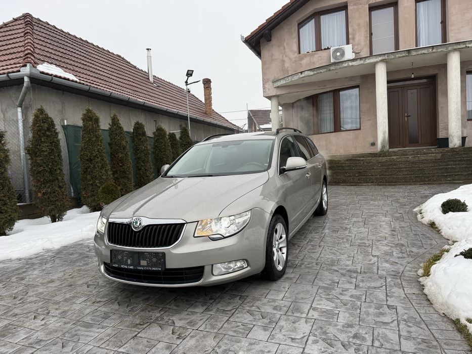 Skoda Superb Style ~ 2.0 TDI ~ An 2013 ~ Euro 5 ~Carte Service~TUW~