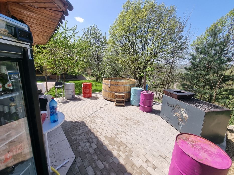 Cabana  cu ciubar de închiriat . Indisponibila de revelion