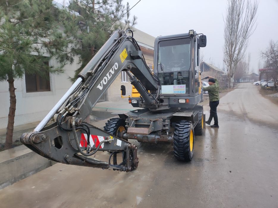 VOLVO 2015-йил  холати зур ишлаб турган техника