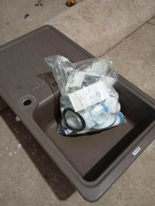 Продаетс Раковина