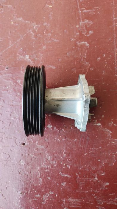 Продается водяной насос на Спарк 1.25 мотор в отличном состоянии