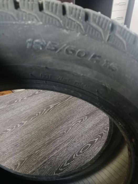 Продам шина с щипами