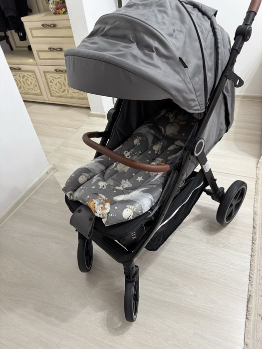 Продам детскую коляску TOMIX