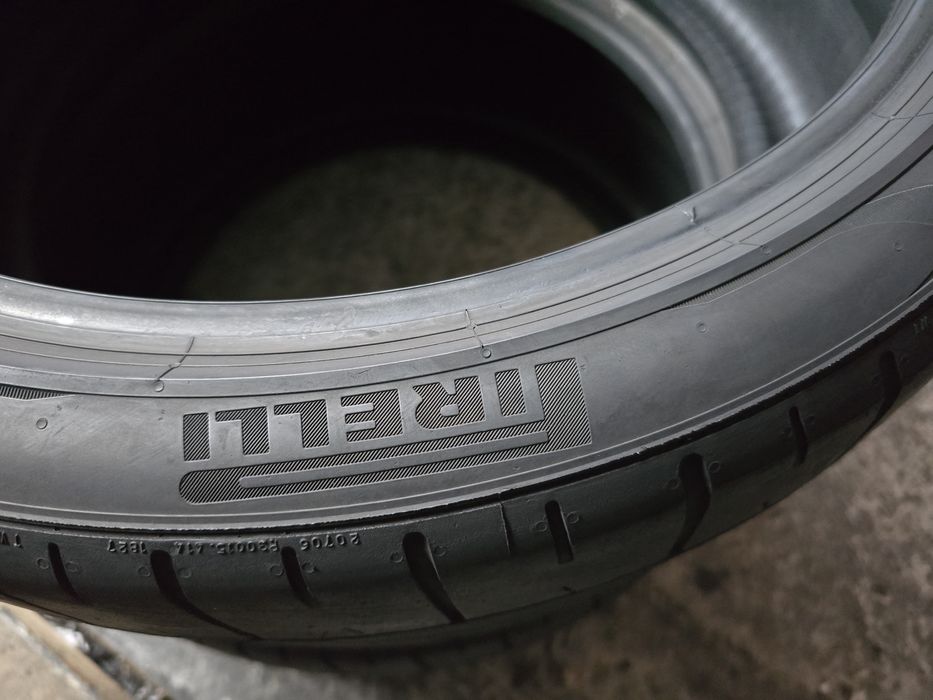 Pirelli 245/35 R19 93Y vară