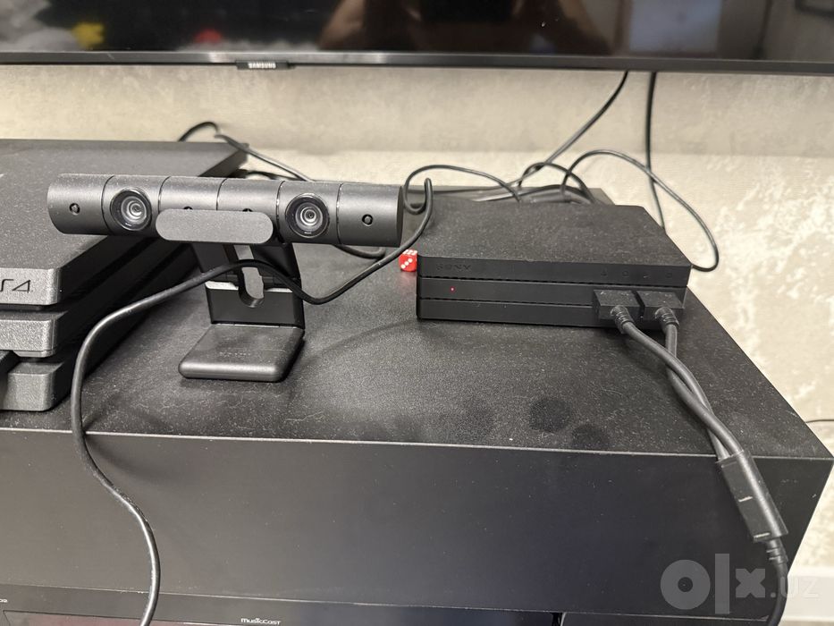 PS 4 VR + VR игры полный комплект