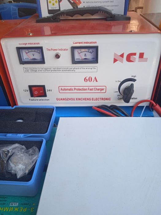 Зарядное устройство для акумлятор