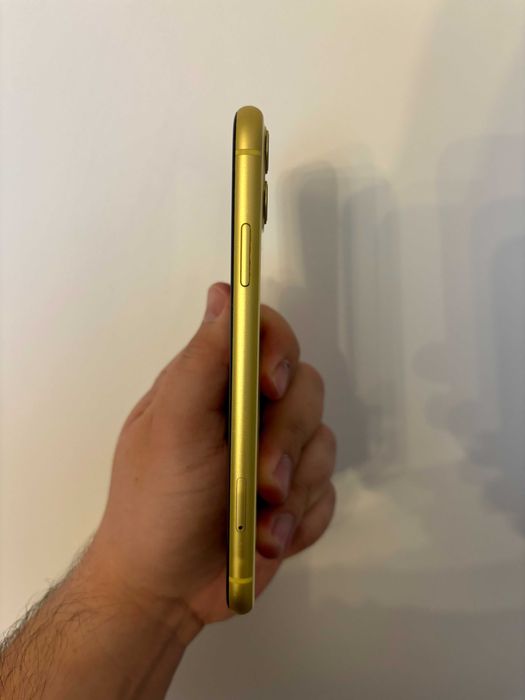 iPhone 11 32 GB - Yellow/Жълт