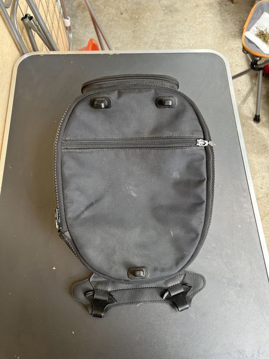 Geanta Moto pe Rezervor