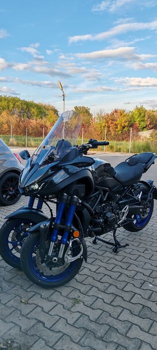 Yamaha Niken 5700Km