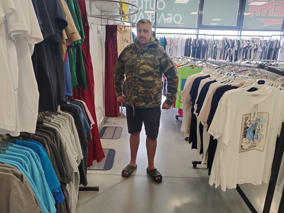 Камукамуфлажно яке,комплект с елек и качулка