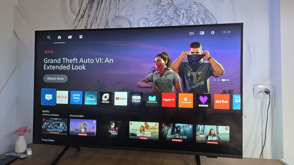 Televizor smart Philips cu ambilight