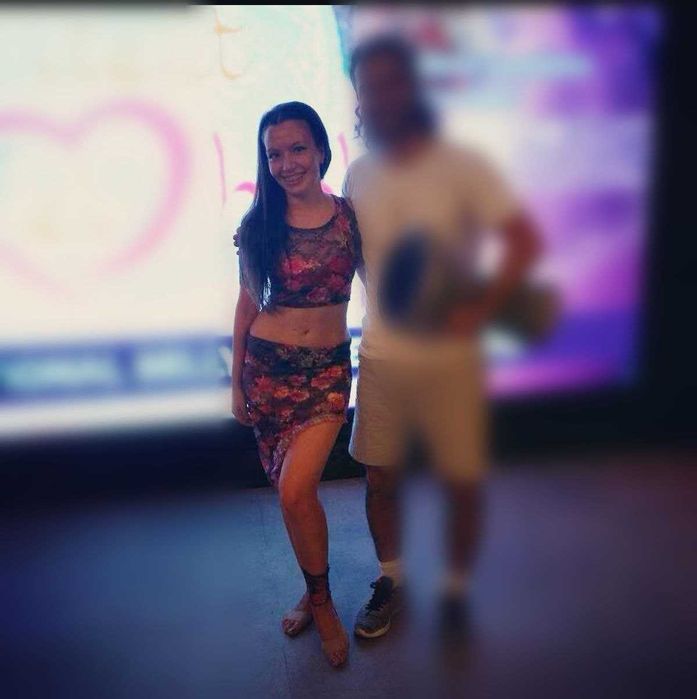 Костюмче за танци