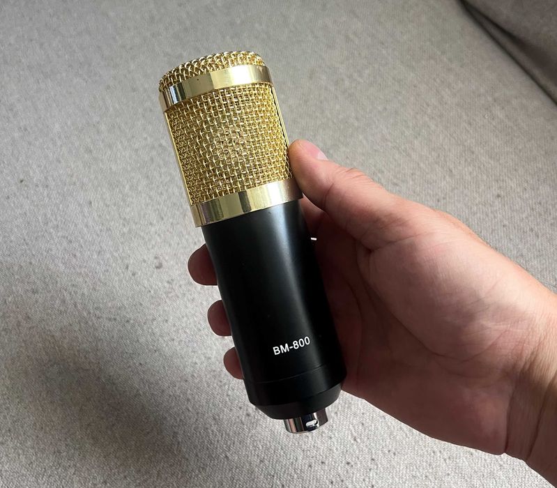 Microfon condensator BM-800 cu suport shock mount – studio / podcast