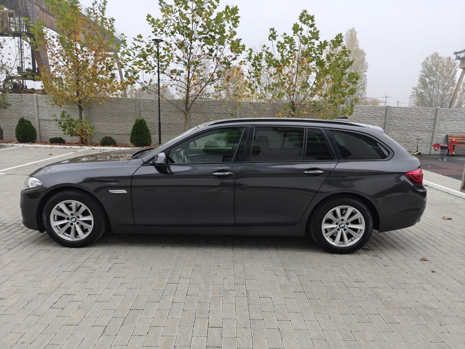 BMW Seria 5 520d xDrive Touring At.