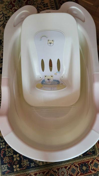 Вана с поставка и стойка