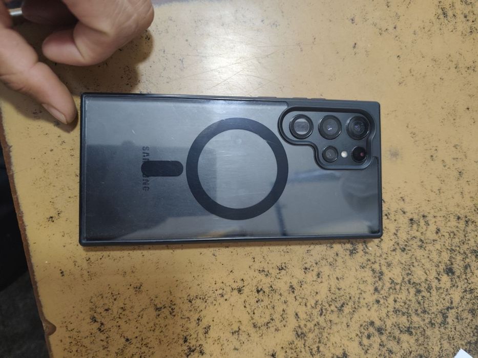 Sotiladi samsung s22 ultra 12/256gb Vietnam