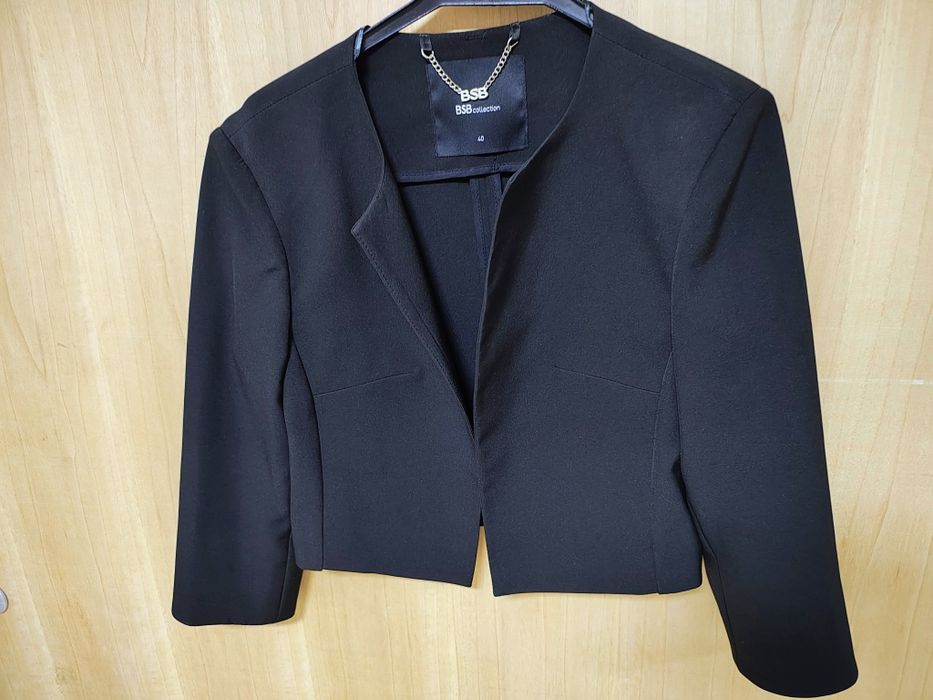 Sacou superb  / blezer casual dama bsb mărimea 40, un m mai mic