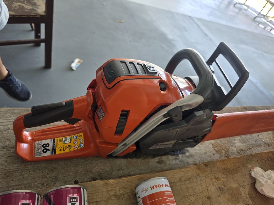 Husqvarna 562xp ca nouă