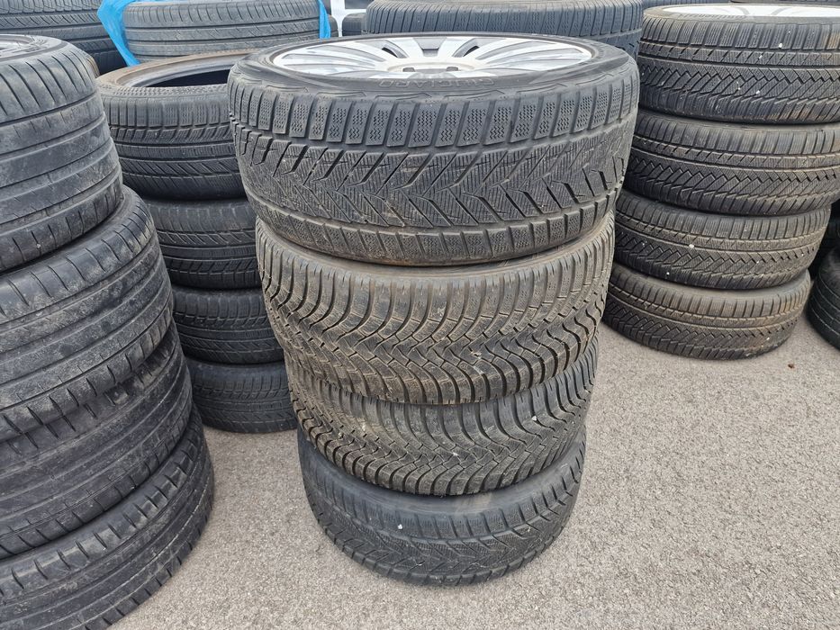 Гуми с Джанти за Audi A8 255/40 R19 Vredstein