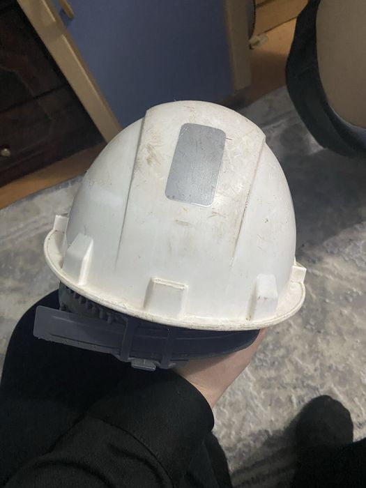 Каска казахмыс. .