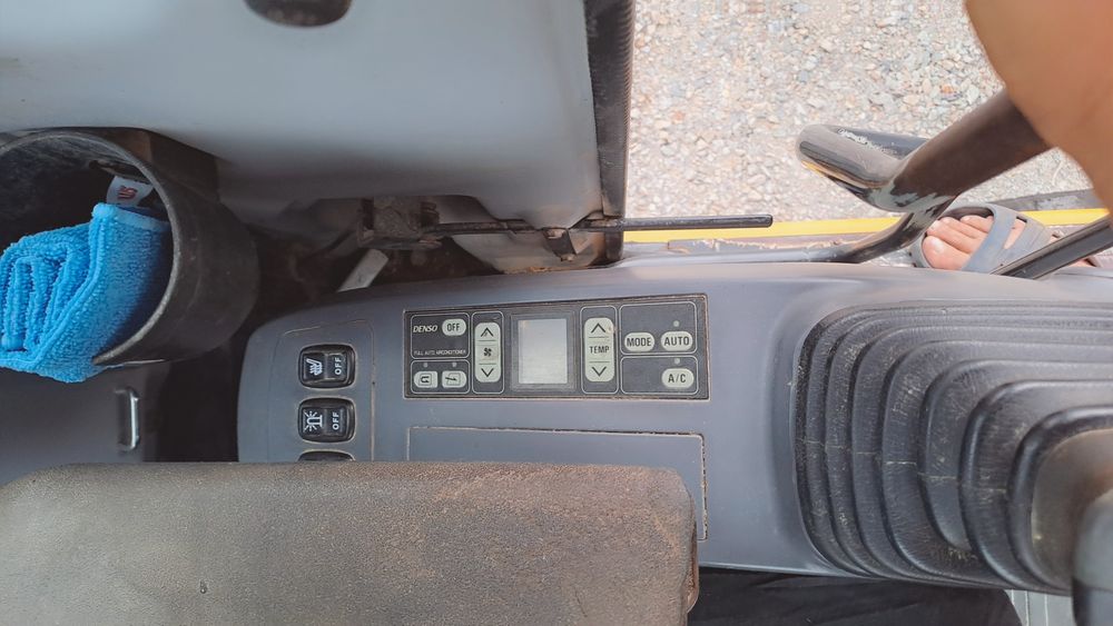 Vind sau inchiriez excavator komatsu pw 140
