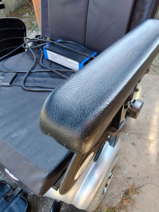 Акумулаторна инвалидна количка