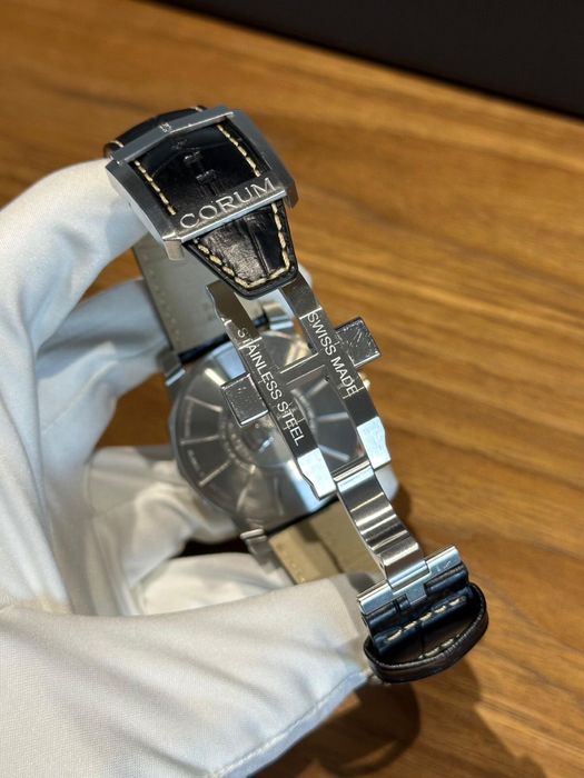 Продам часы Corum Admiral’s Cup GMT 44