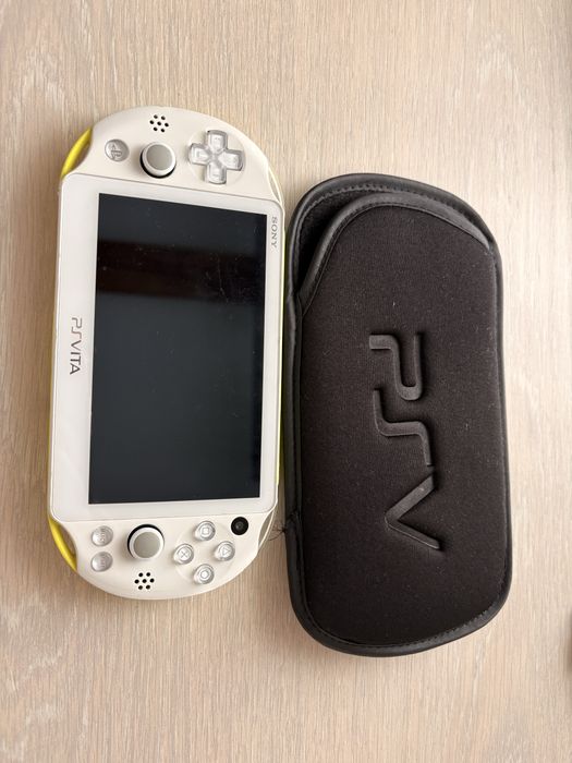 Ps vita si airpods pro 3