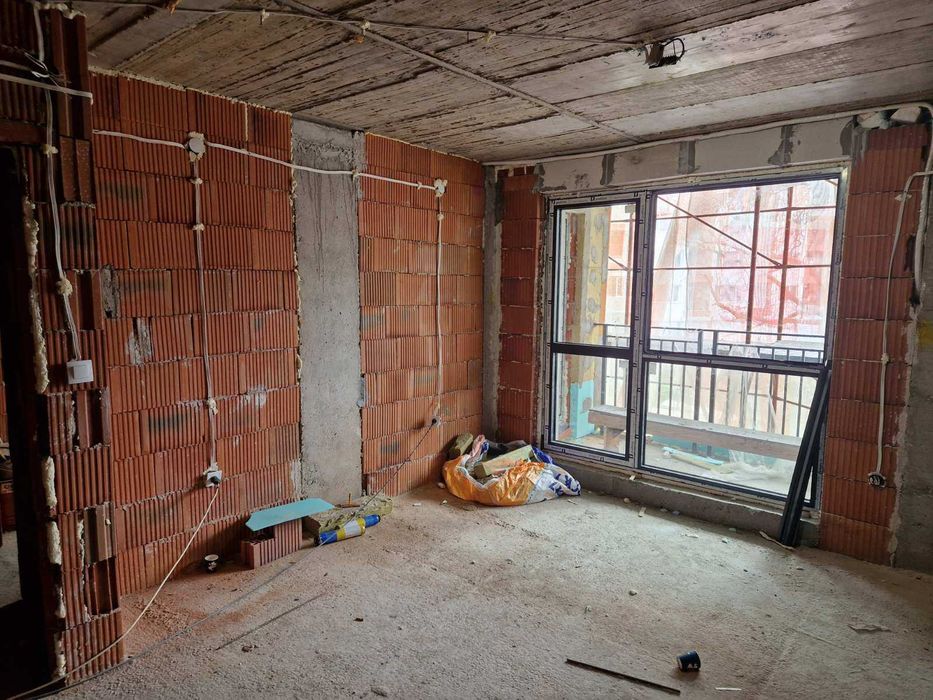 Продава се Двустаен апартамент в Пловдив, Център - 75 кв.м за 1467 €/кв.м - Снимка #3