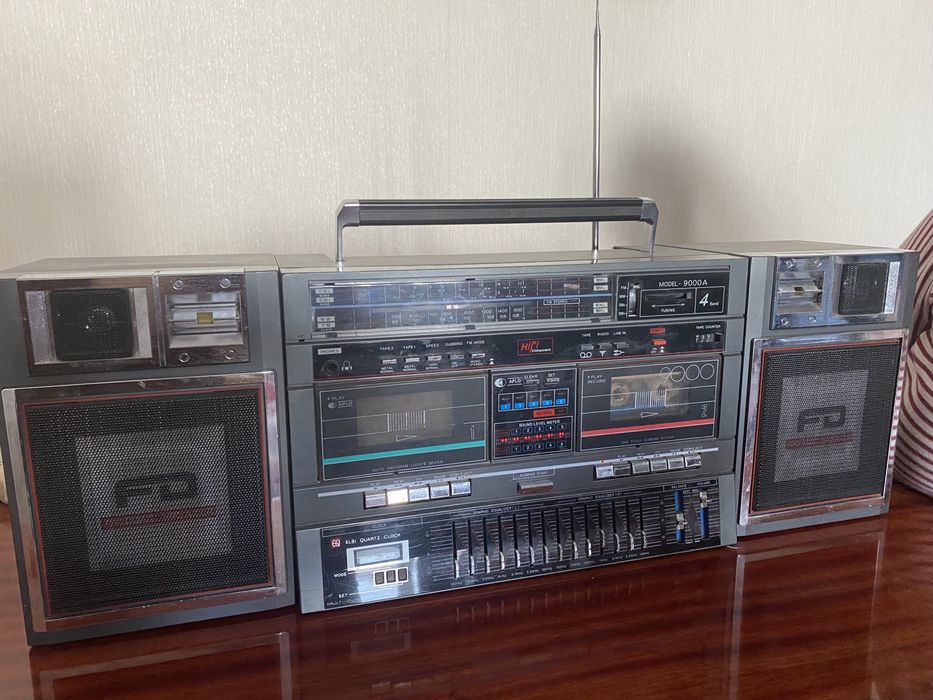 Магнитофон