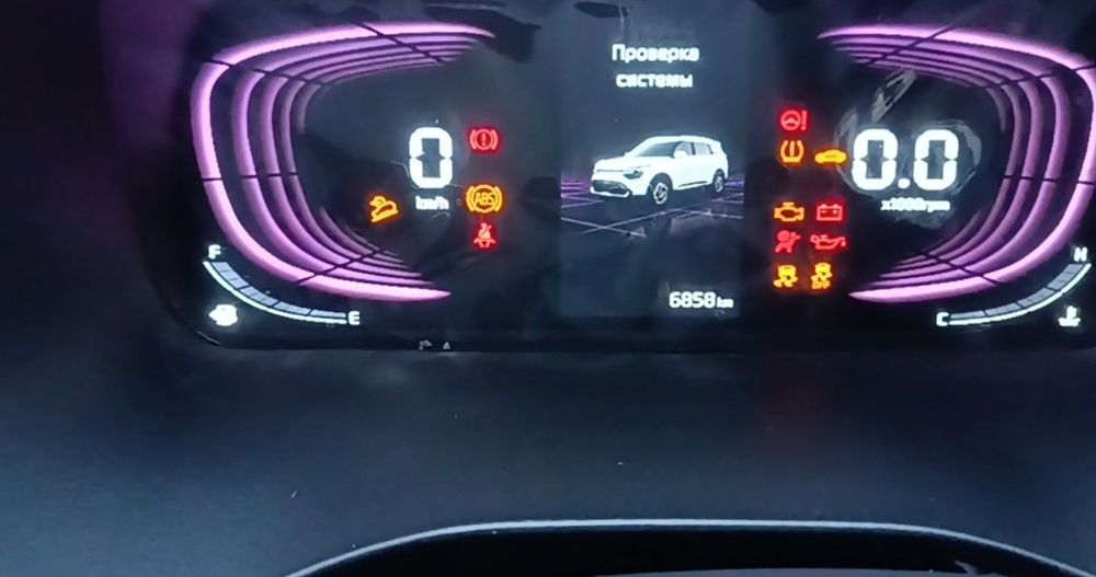 Продам автомобиль KIA CARENS