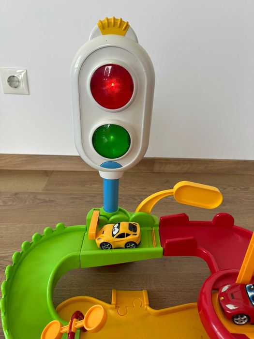 Bburago Junior - Писта за игра с бонус количка
