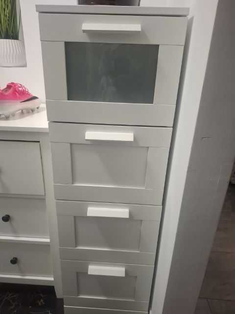 Mobilier comoda IKEA