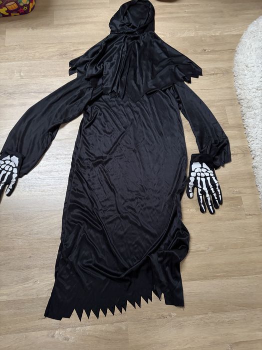 Costum Halloween 6-10 ani