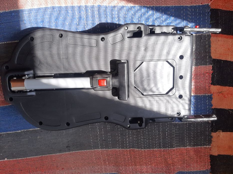 Основа за детско столче