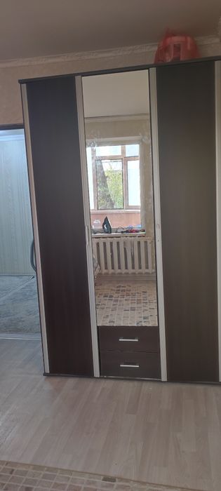 Продам шкаф б/у для спальни