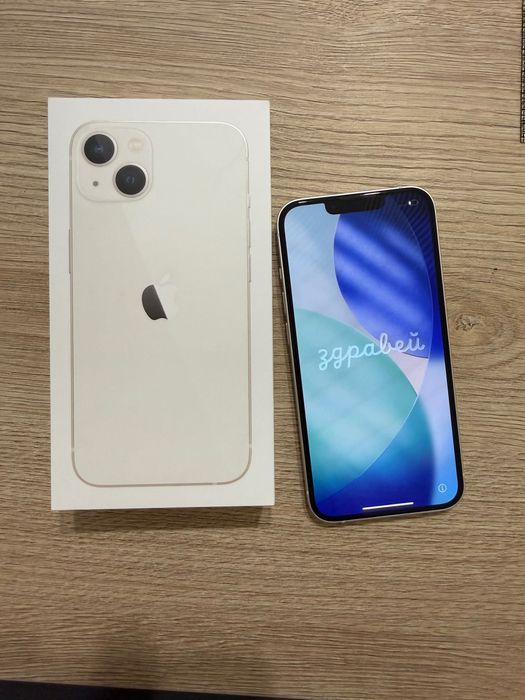 iPhone 13 Бял 128Gb