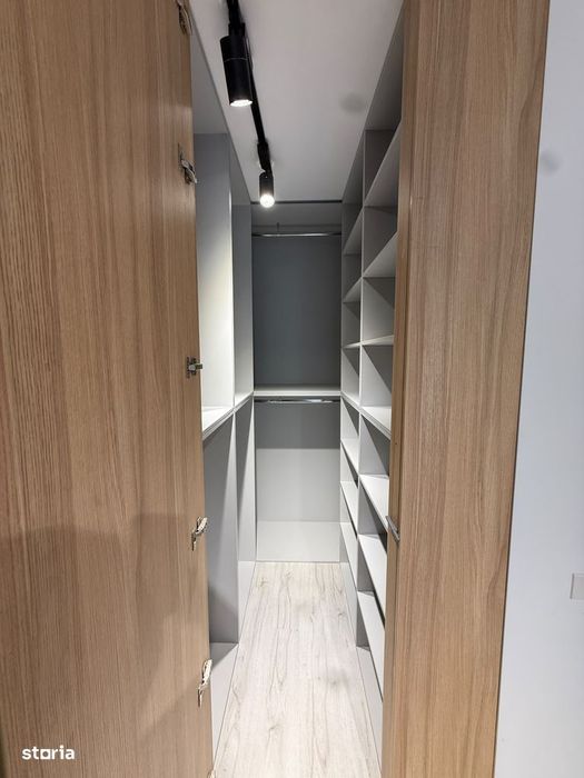 Proprietar – Vând apartament cu 2 camere mobilat gama PREMIUM