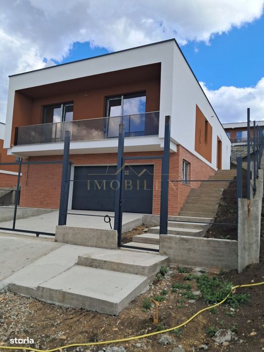 Casa individuala teren 700mp,Dezmir